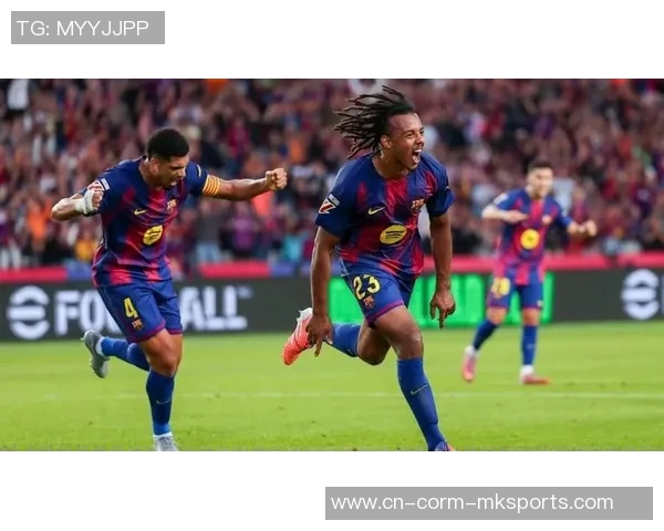 每体：孔德仍缺席练习出战德比存疑；德容现已彻底恢复